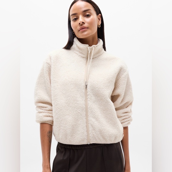 NWT Athleta In The Clouds Bone Jacket Sz XXS.